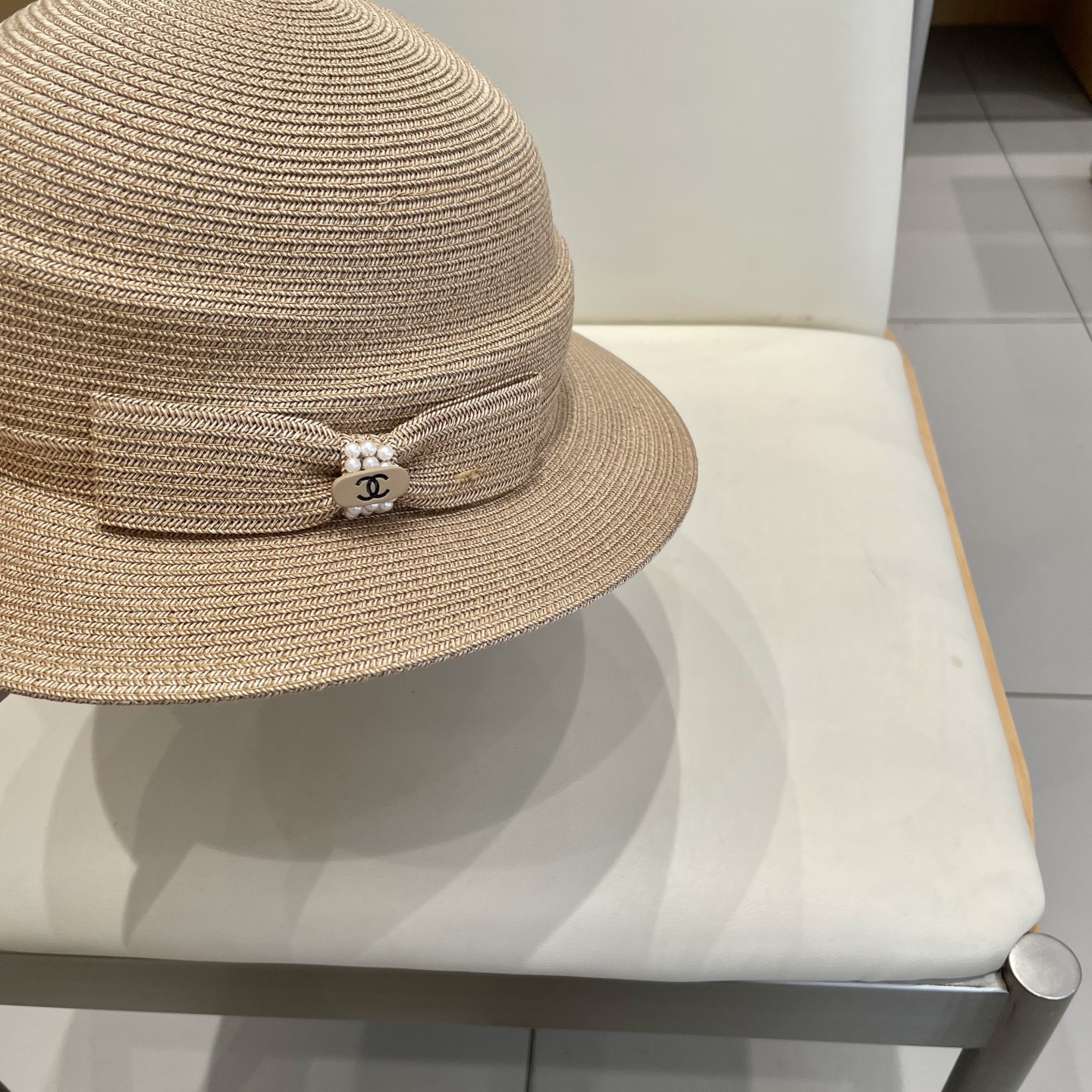  Chanel香奈儿2025法式平沿渔夫帽子女款夏季防晒不规则草帽气质出游盆帽遮阳帽