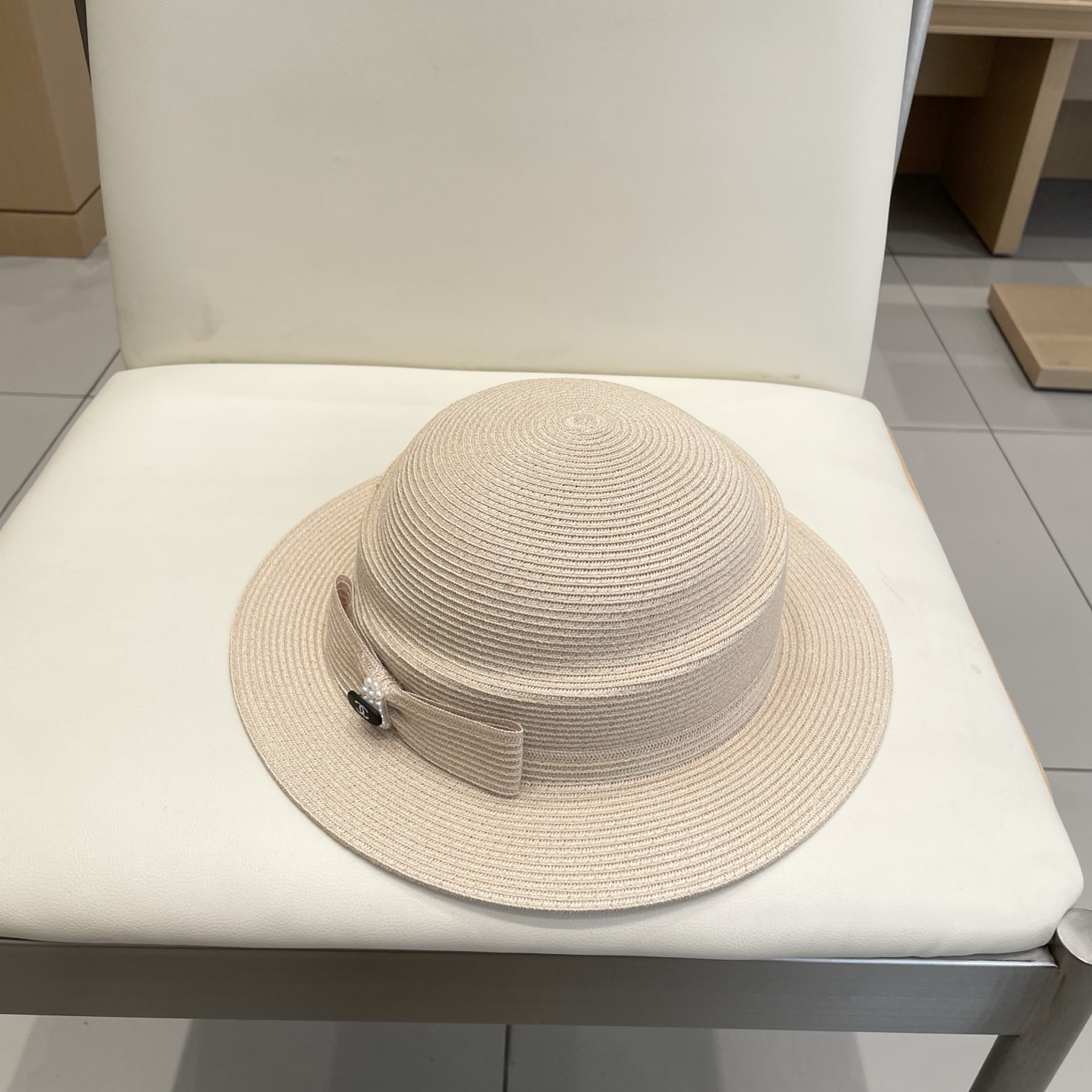  Chanel香奈儿2025法式平沿渔夫帽子女款夏季防晒不规则草帽气质出游盆帽遮阳帽