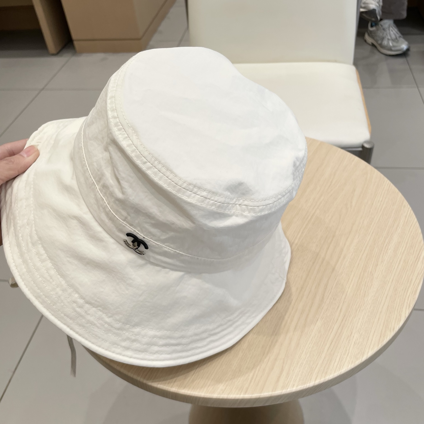  Chanel香奈儿春夏季新款纯色渔夫帽子女户外速干透气薄款防晒遮阳帽