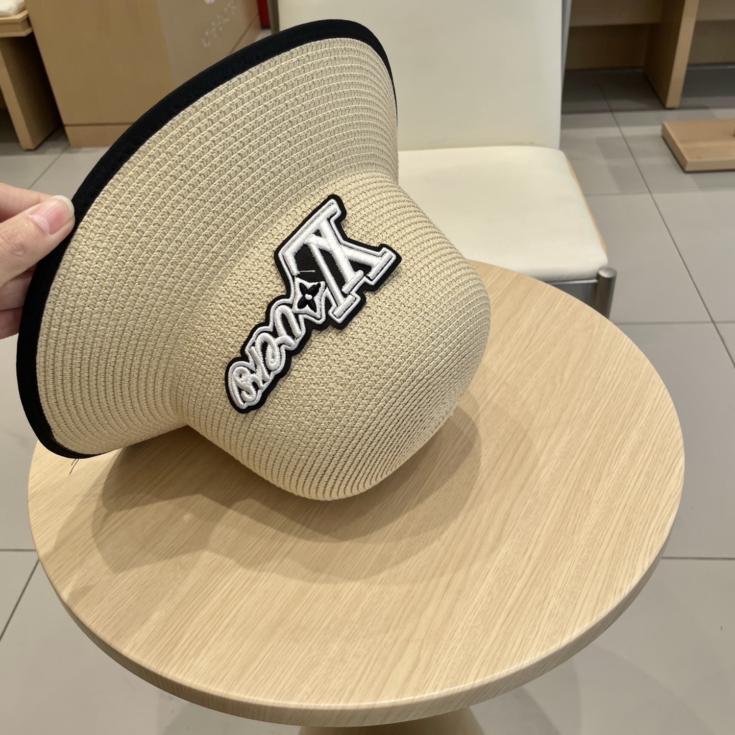  【LV路易威登】2025新款度假风礼帽，草帽，旅行必备，超好搭配，赶紧入手！