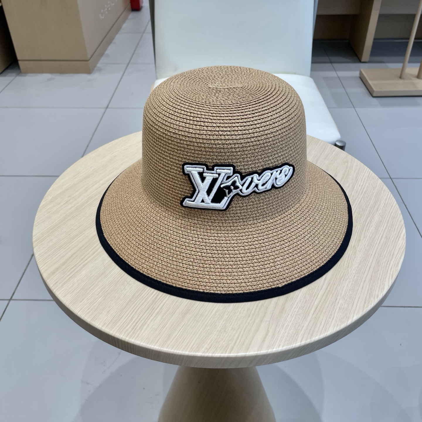  【LV路易威登】2025新款度假风礼帽，草帽，旅行必备，超好搭配，赶紧入手！