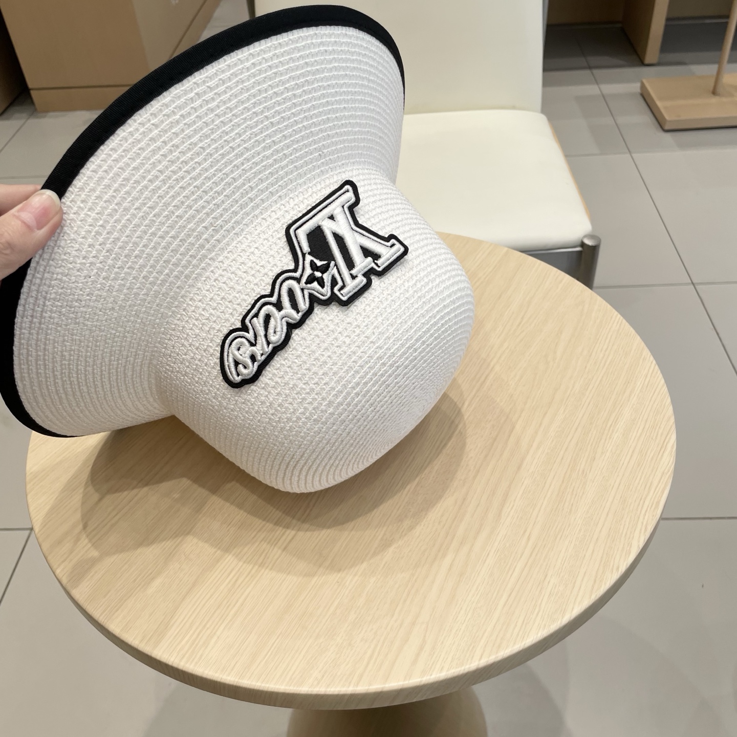  【LV路易威登】2025新款度假风礼帽，草帽，旅行必备，超好搭配，赶紧入手！