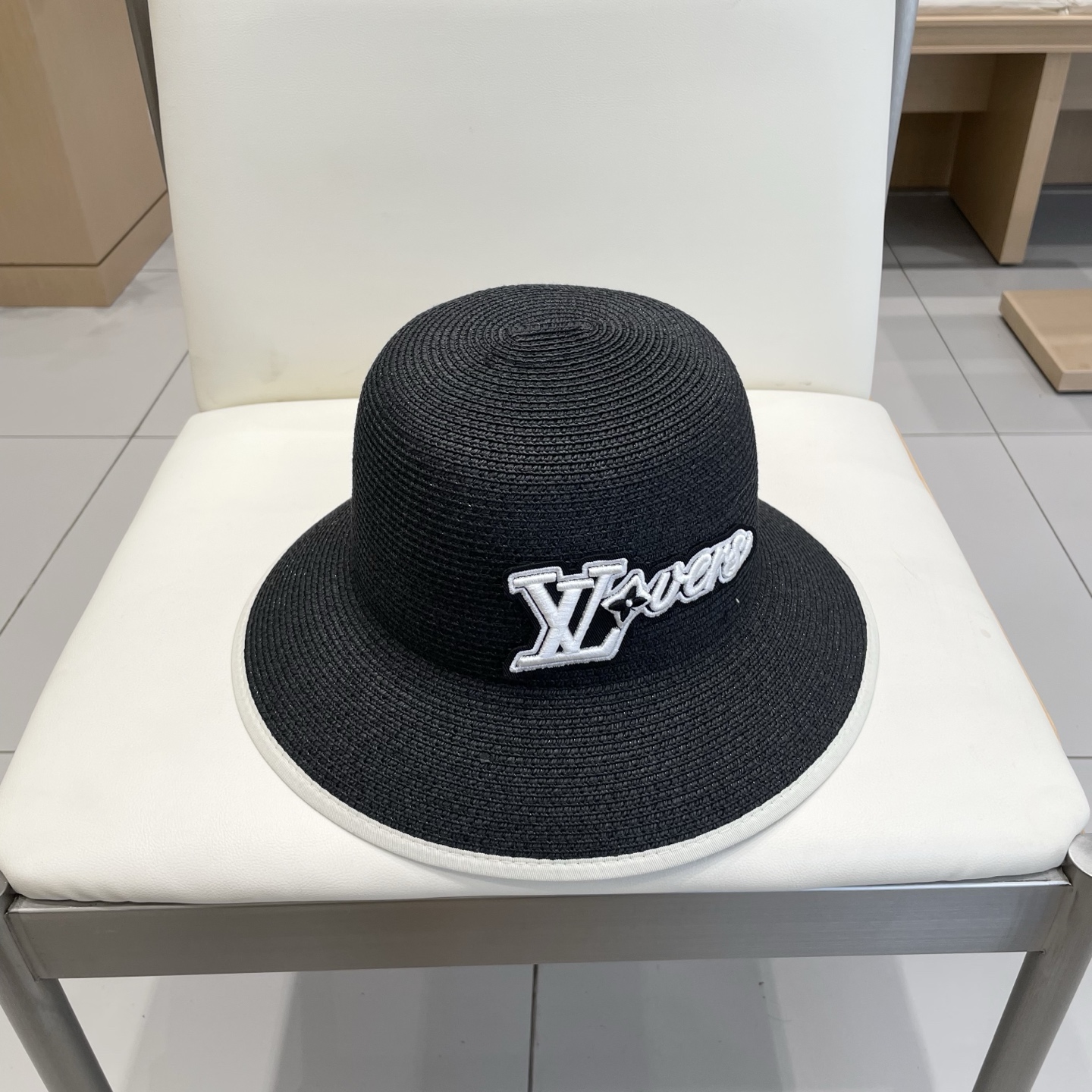  【LV路易威登】2025新款度假风礼帽，草帽，旅行必备，超好搭配，赶紧入手！