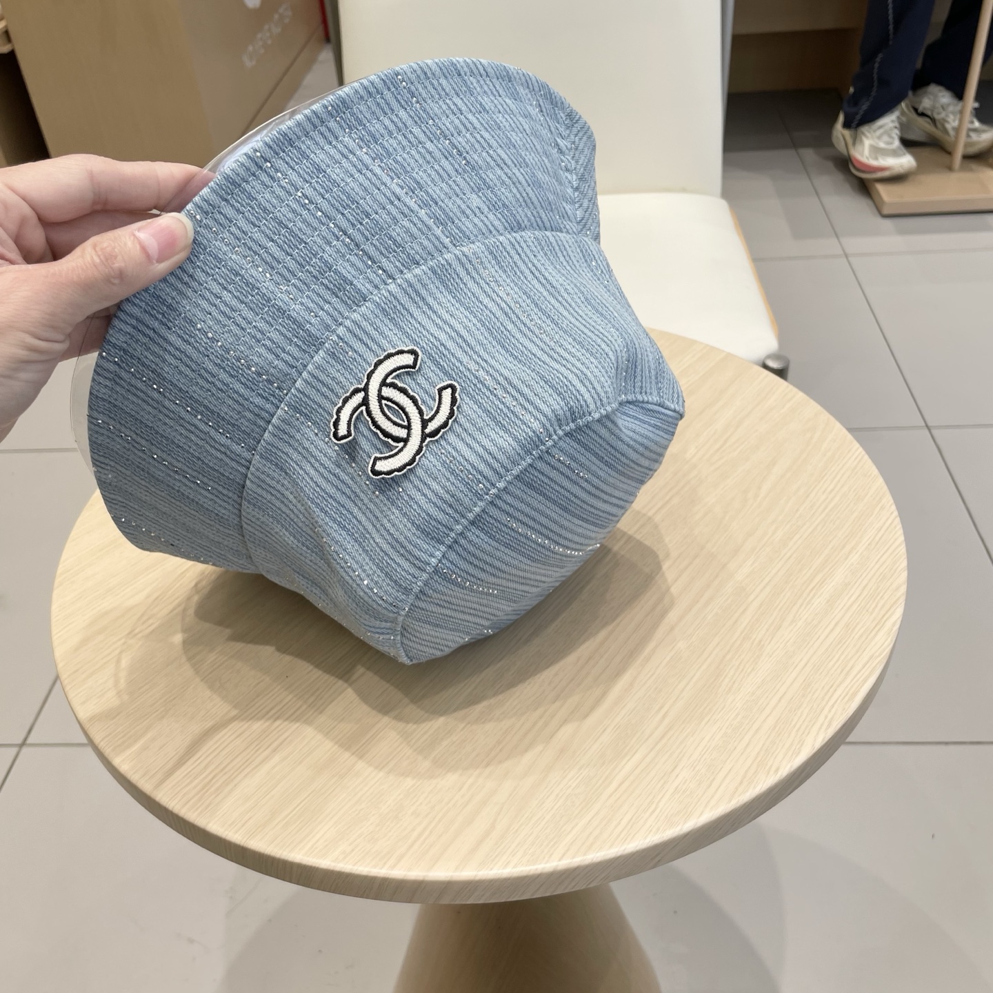  CHANEL香奈儿】新款简约渔夫帽🧢新款出货，大牌款超好搭配，赶紧入手