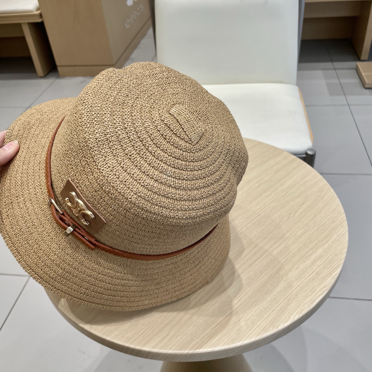  塞琳celien新款草帽，平顶礼帽，头围57cm
