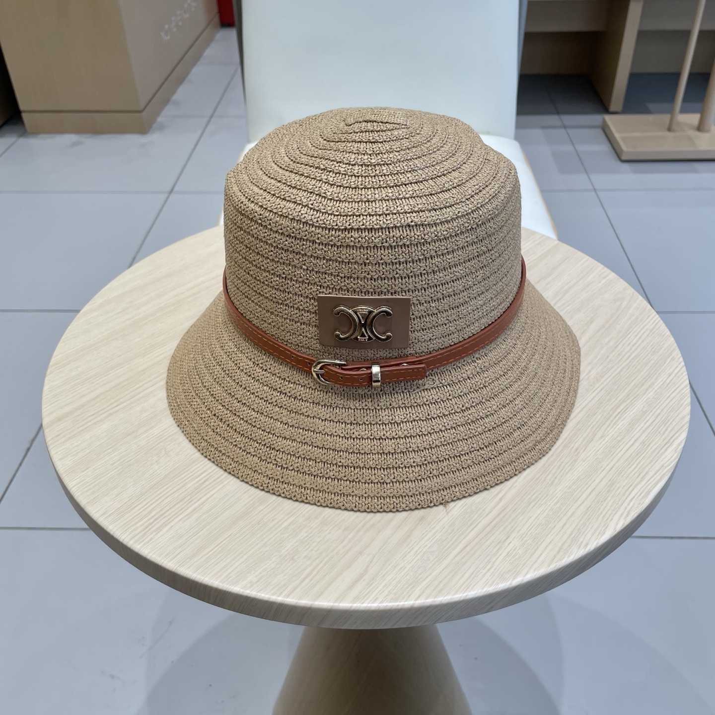 NO:225663,Celine Celien new straw hat, top hat, head circumference 57cm hat, straw hat fisherman hat baseball hat knit hat, hat, celine, espadrilles, hats19860909塞琳celien新款草帽,平顶礼帽,头围57cm帽子草帽渔夫帽棒球帽针织帽,帽子,celine,espadrilles,hats,hat