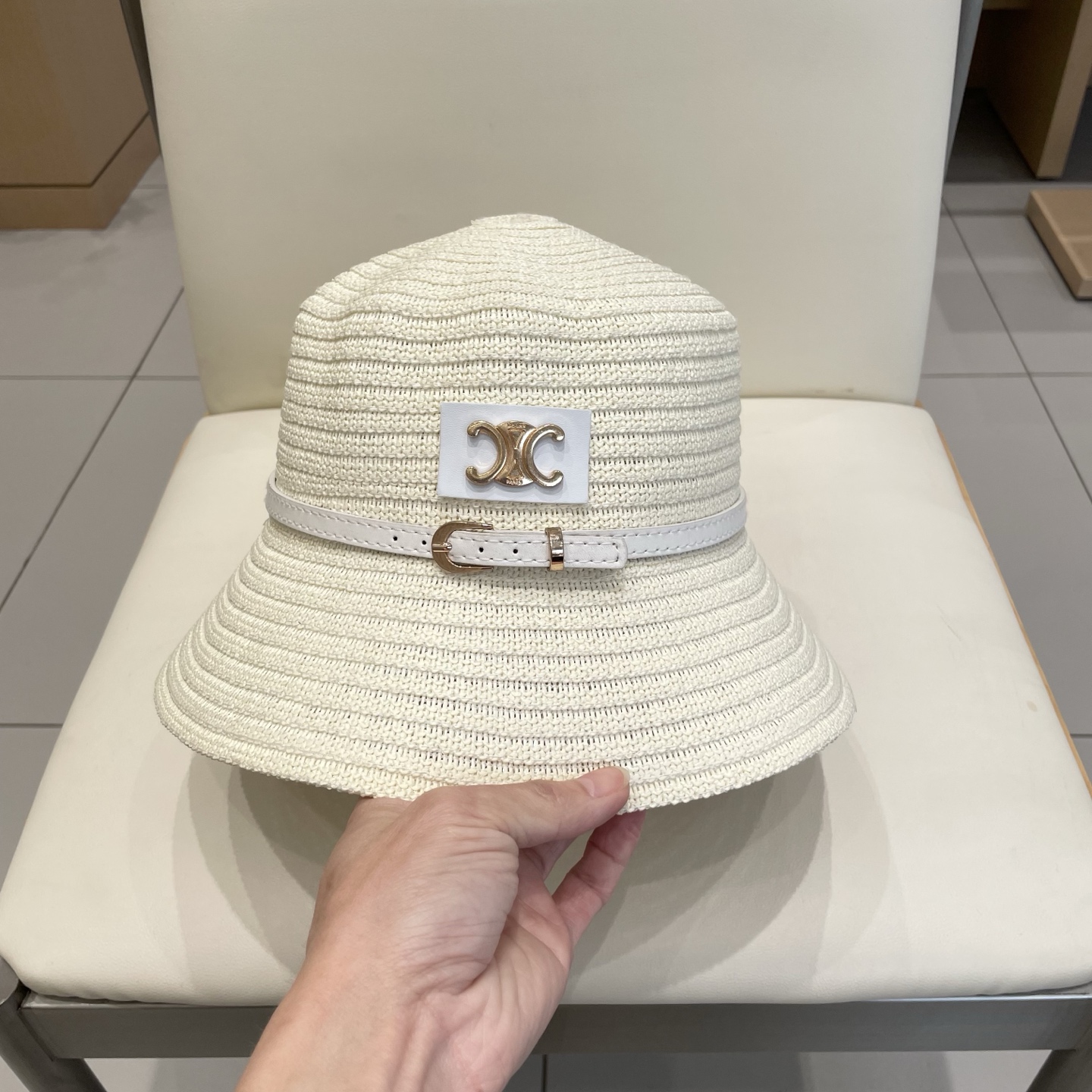  塞琳celien新款草帽，平顶礼帽，头围57cm