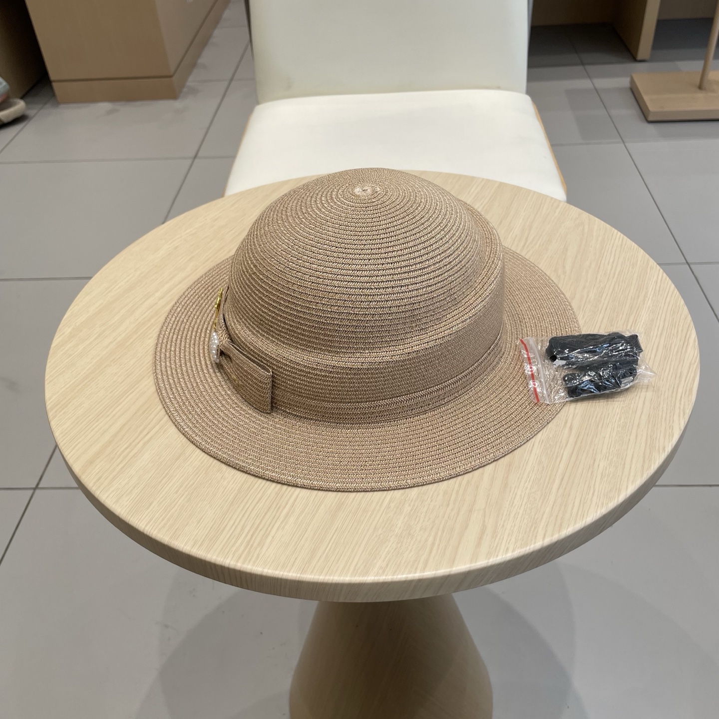   🧢路易威登棒球帽 LouisVuitton😍2025夏季新款蝴蝶结防晒草帽盆帽女韩版气质草编帽出游草