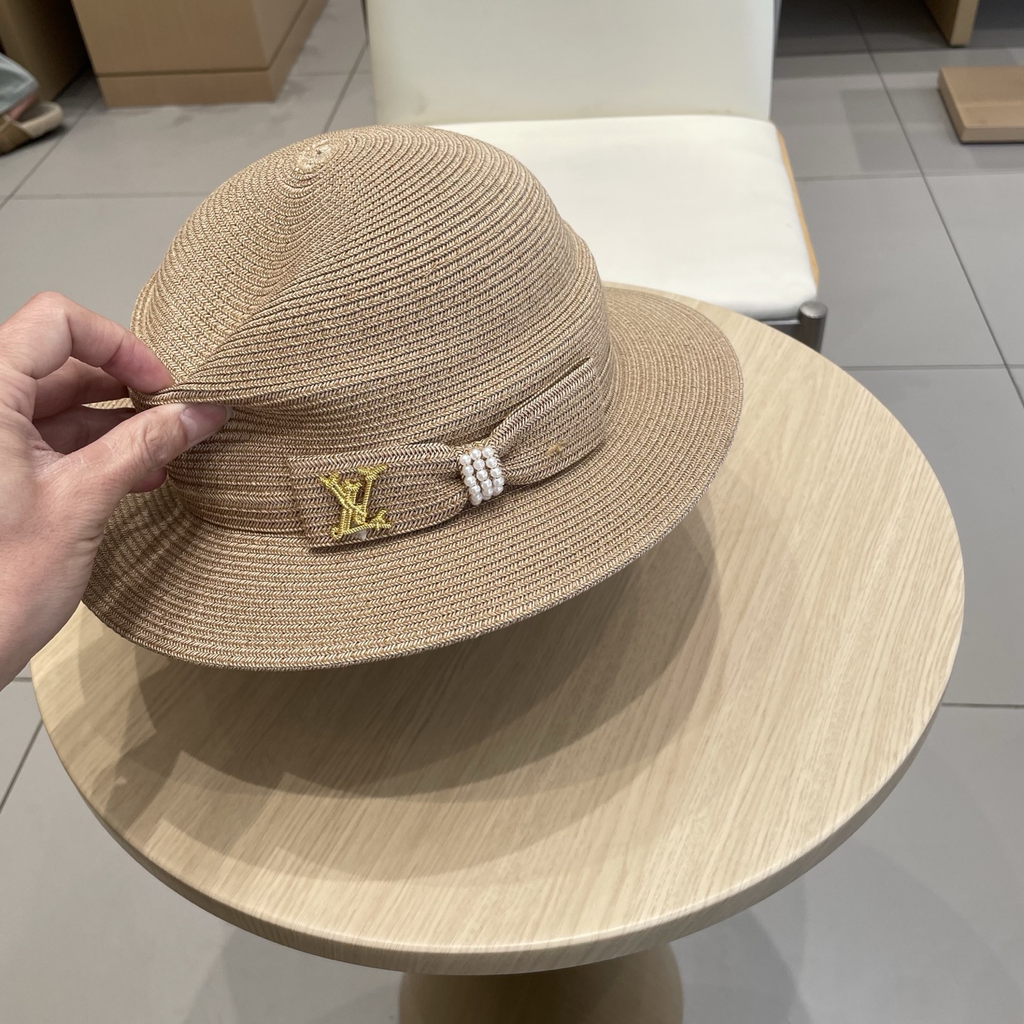   🧢路易威登棒球帽 LouisVuitton😍2025夏季新款蝴蝶结防晒草帽盆帽女韩版气质草编帽出游草