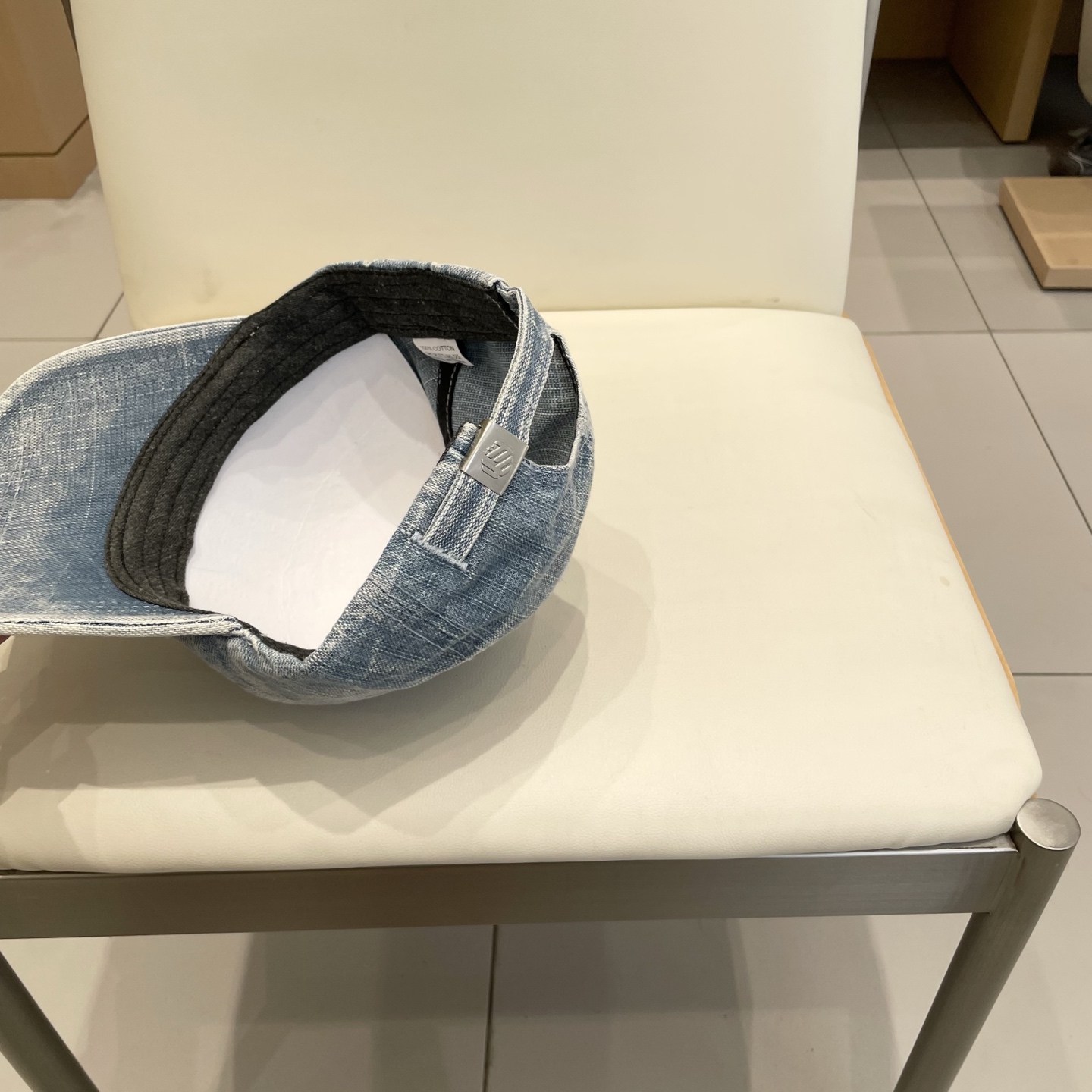  BALENCIAGA巴黎世家🆕春款新款个性棒球帽，高品质透气性巨佳，四季佩戴款
高颜值时尚单品！
男女