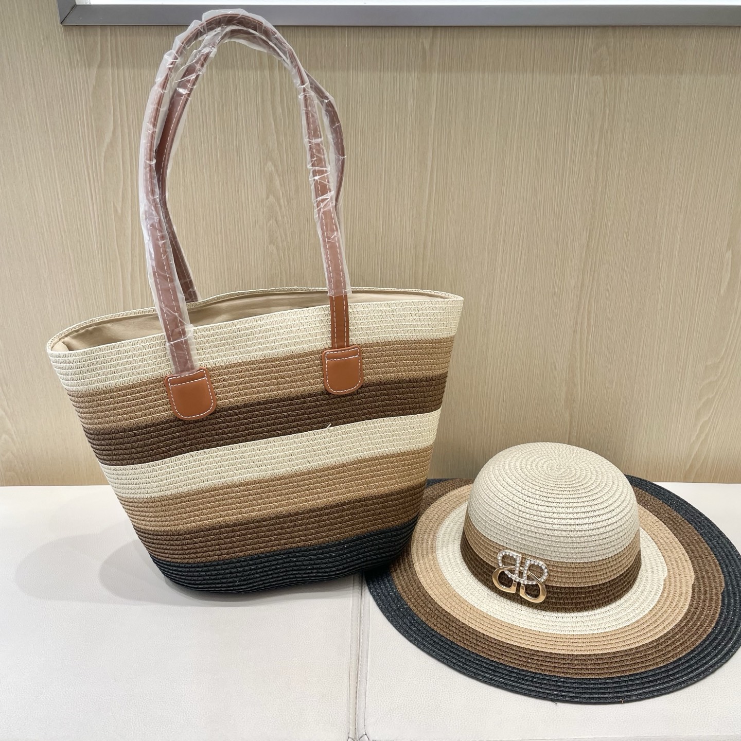 [Balenciaga Hats]Balenciaga 2 beach bag and hat 025 new straw bag for women