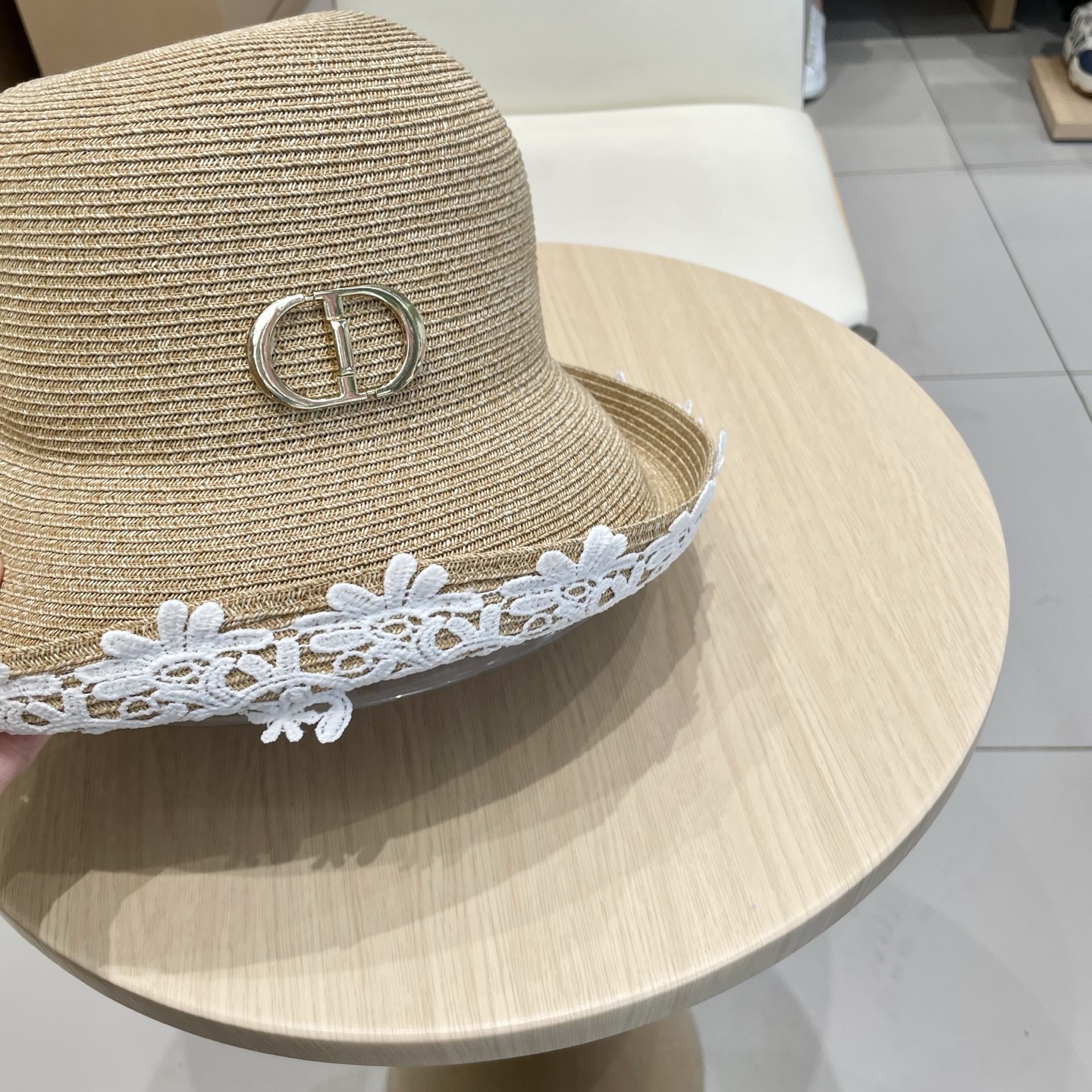  迪奥DIOR遮阳草帽2025新款拉菲草太阳帽帽檐可折叠草帽太阳帽