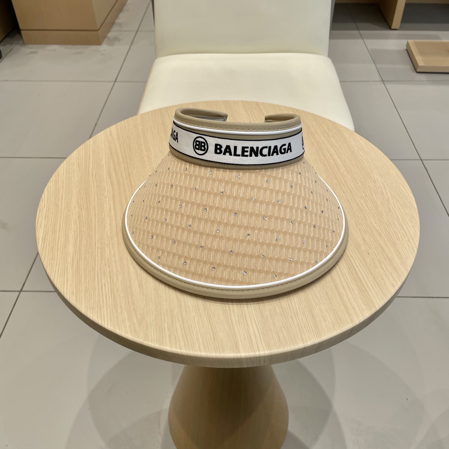  最新巴黎世家BALENCIAGA，空顶遮阳帽，最好品质的，休闲大方，大家自己对比哦