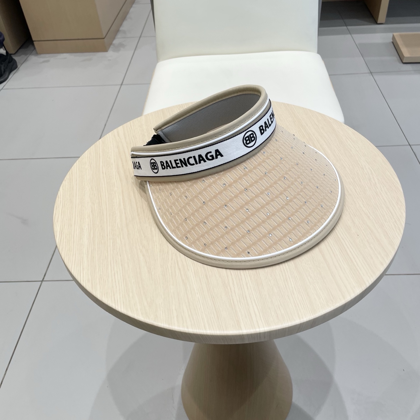  最新巴黎世家BALENCIAGA，空顶遮阳帽，最好品质的，休闲大方，大家自己对比哦