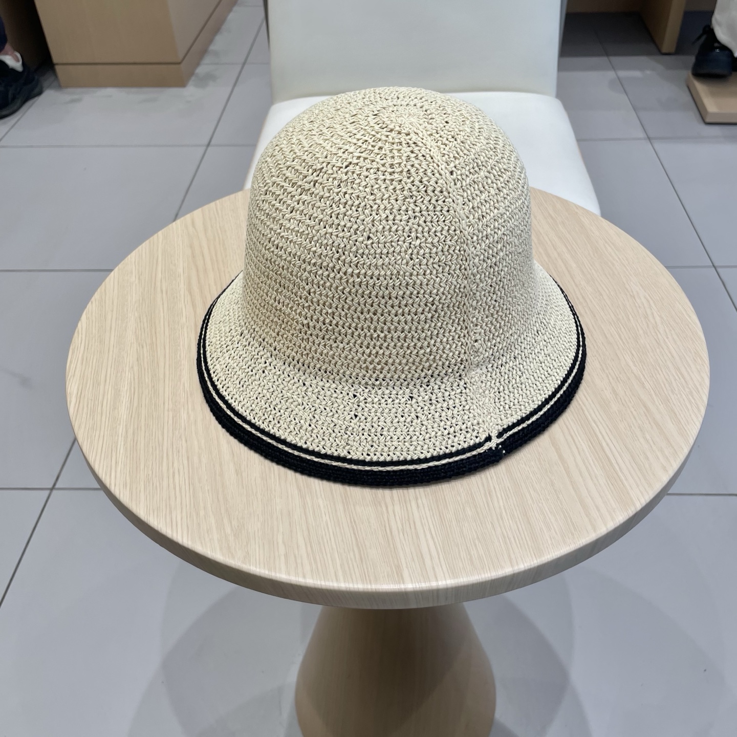   爱马仕Hermes手工编织盆帽遮阳防晒帽子女韩版镂空透气夏季可折叠显脸小渔夫帽