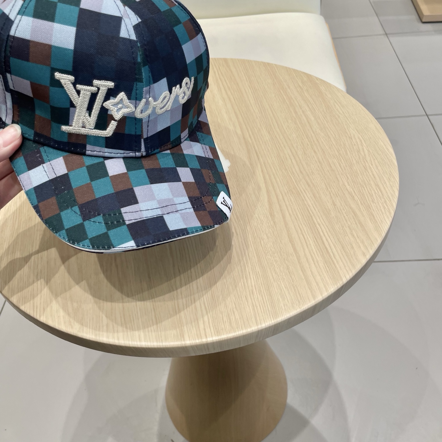  🧢路易威登lv棒球帽 LouisVuitton😍新款重工打造♥️高端大气，百搭款🤗男女通用！