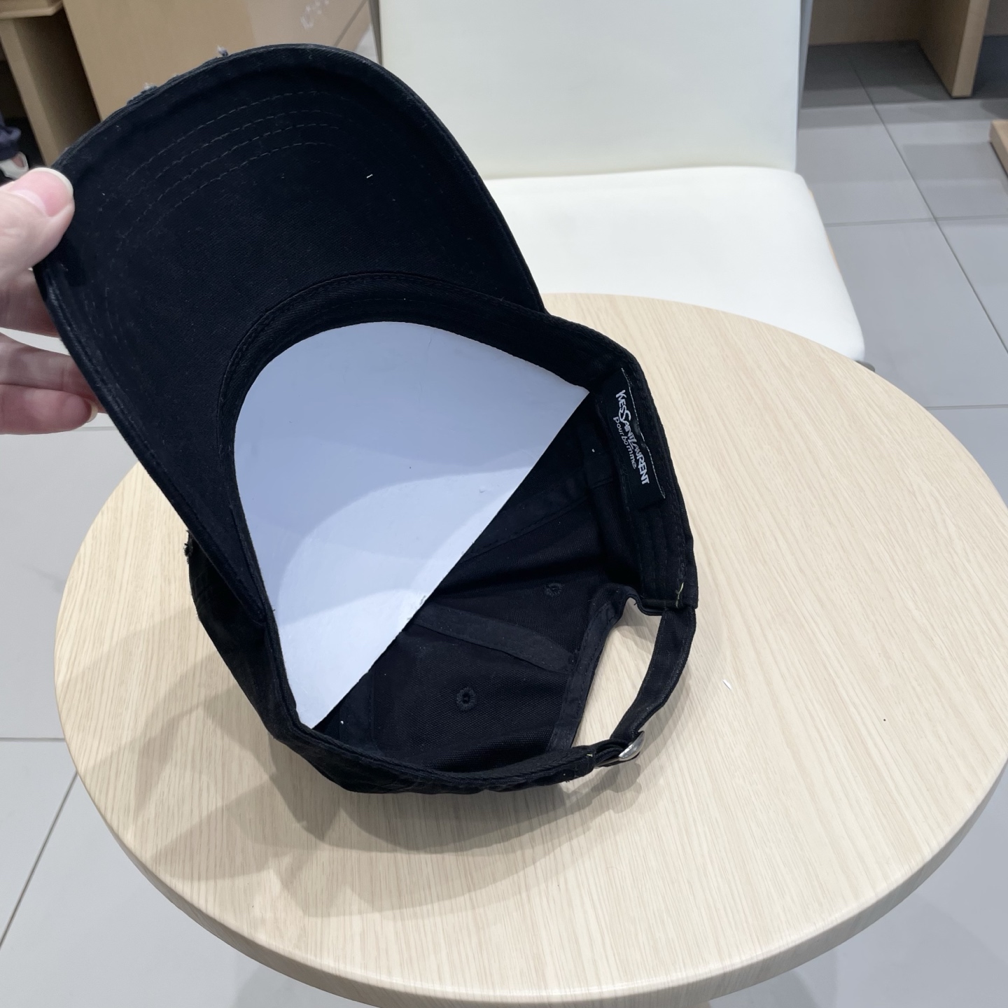  圣罗兰棒球帽女2025新款高品质磨毛破洞百搭水洗棉潮牌鸭舌帽显脸小