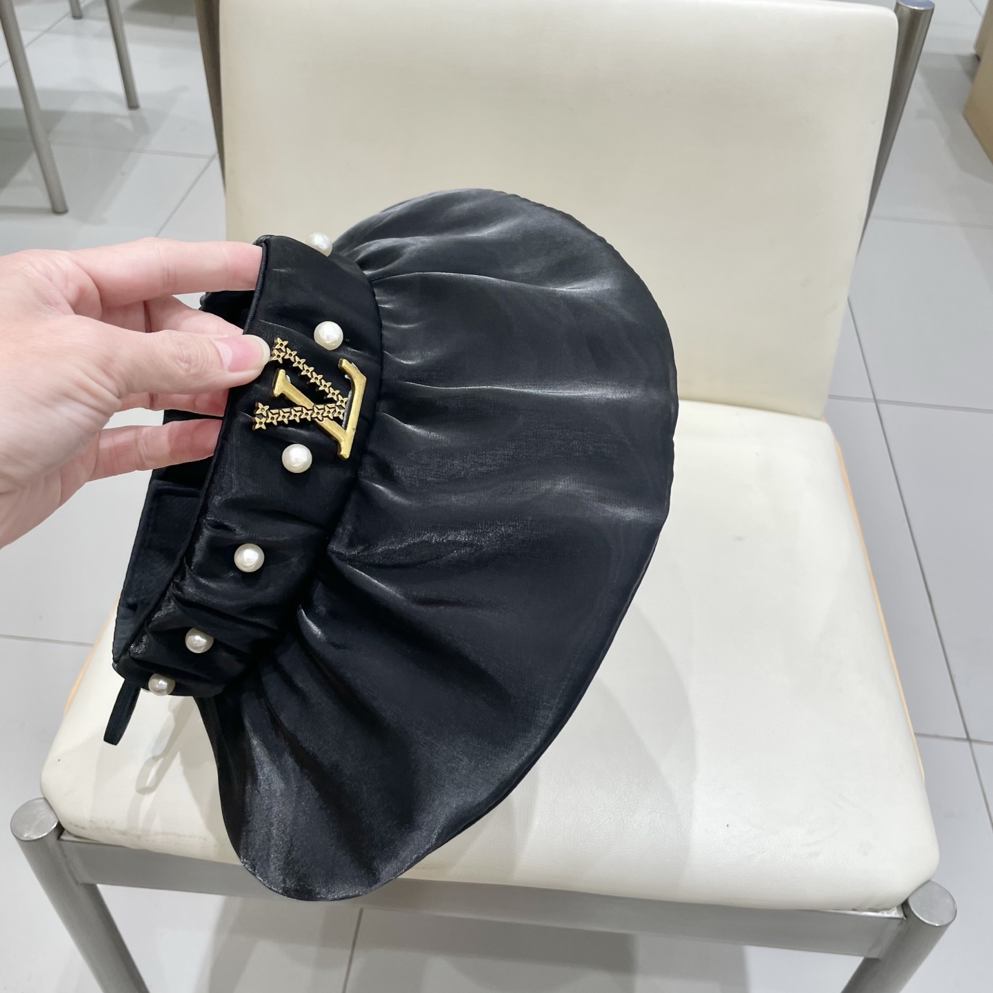 lv路易威登2025新款日系珍珠装饰大檐空顶帽女出游防紫外线遮阳贝壳帽太阳帽