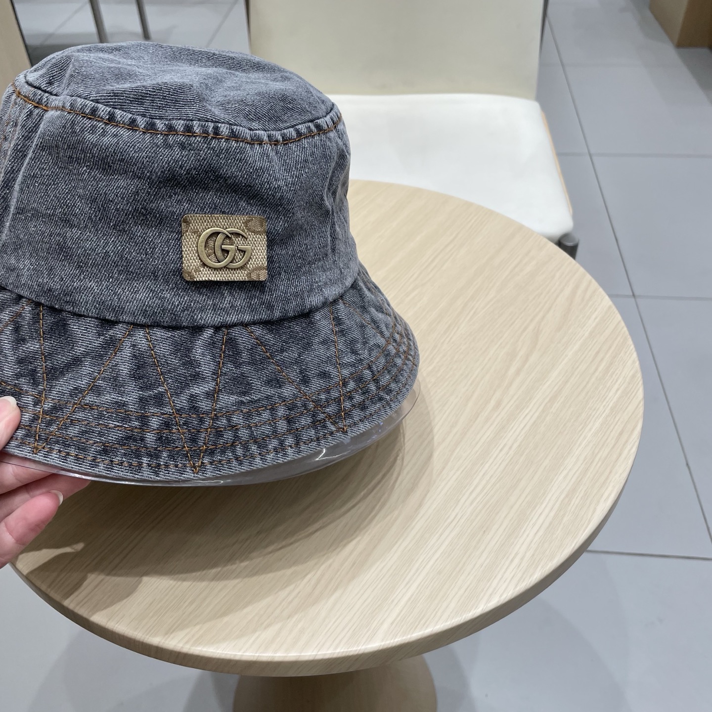  Gucci牛仔渔夫帽女春秋复古文艺水桶帽子显脸小百搭遮阳防晒素颜盆帽潮