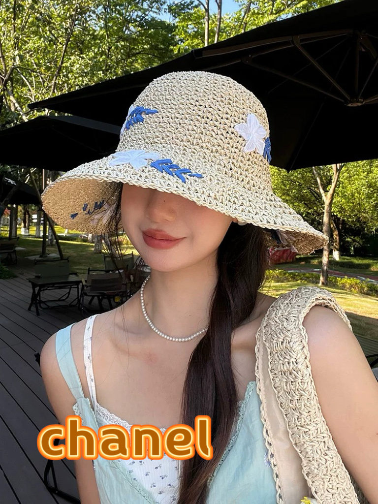  Chanel 手工草编花朵草帽女夏季镂空大檐遮阳防晒法式海边沙滩度假渔夫帽