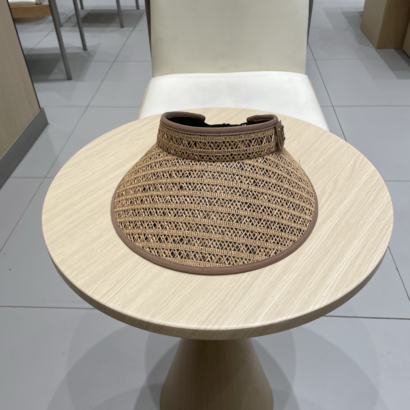 普拉达Prada夏季草编黑胶空顶帽女韩系大檐户外出游防晒遮阳帽遮脸可折叠帽子