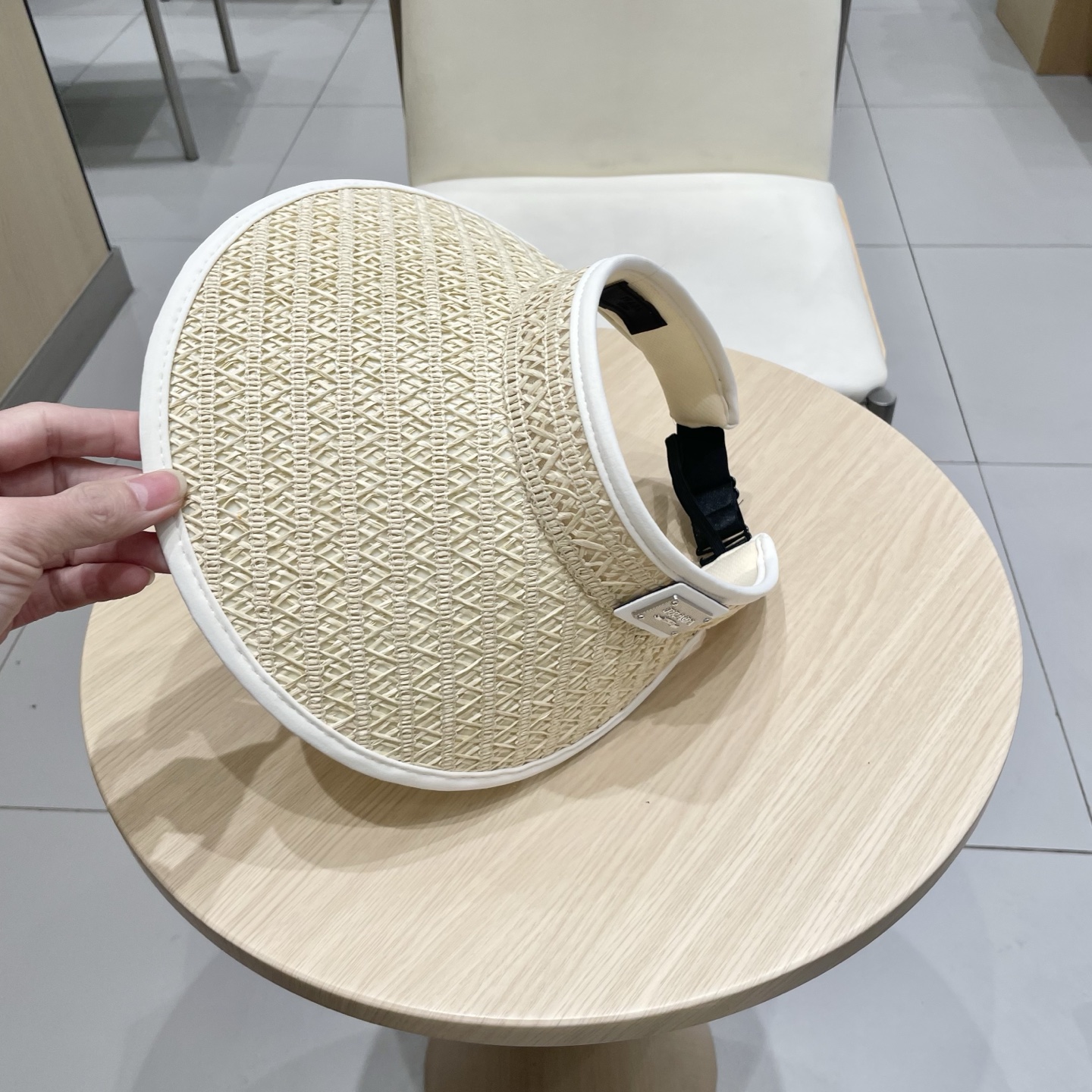 普拉达Prada夏季草编黑胶空顶帽女韩系大檐户外出游防晒遮阳帽遮脸可折叠帽子