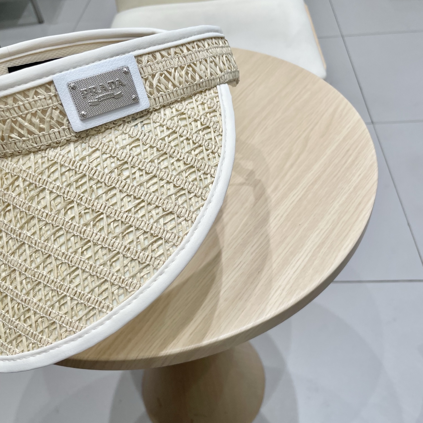 普拉达Prada夏季草编黑胶空顶帽女韩系大檐户外出游防晒遮阳帽遮脸可折叠帽子