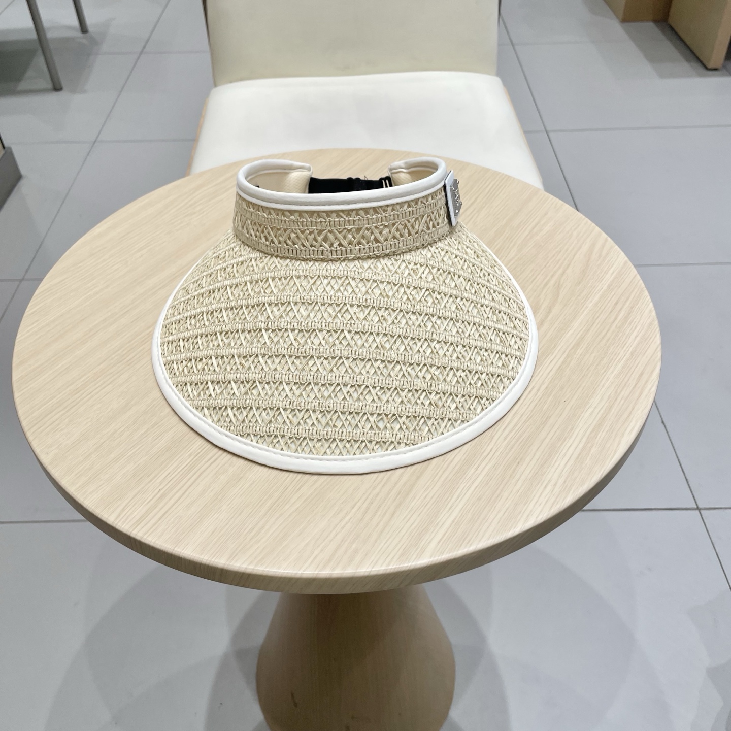 普拉达Prada夏季草编黑胶空顶帽女韩系大檐户外出游防晒遮阳帽遮脸可折叠帽子