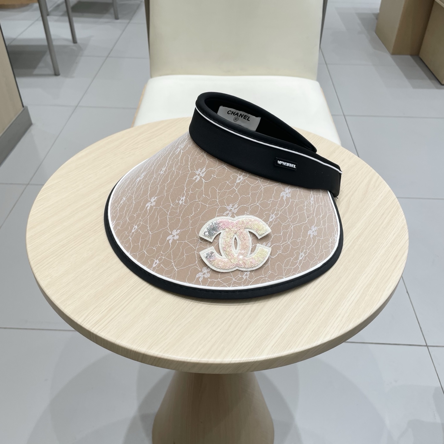 NO:226157,Chanel sun hat women summer fashion wide hat sun protection empty top hat Korean version UV large brim UV sun hat trendy hat straw hat fisherman hat baseball hat, hat, chanel, espadrilles, hats19860909Chanel 遮阳帽子女夏季时尚宽帽檐防晒空顶帽韩版UV大檐防紫外线太阳帽潮帽子草帽渔夫帽棒球帽,帽子,chanel,espadrilles,hats,hat