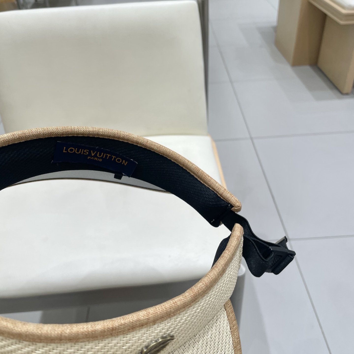   【LV路易威登】2025夏季新款男女款遮阳帽空顶帽，大牌出货，超方便！好搭！出街必备