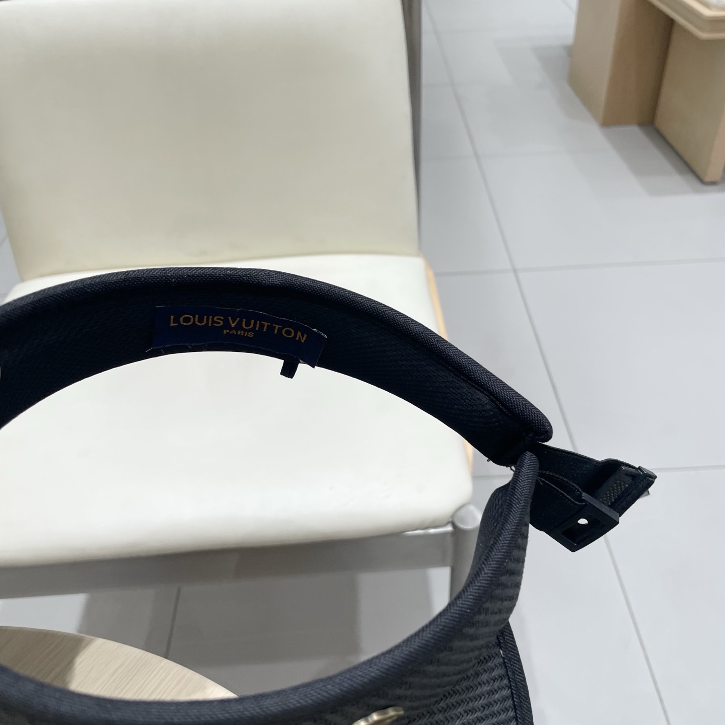   【LV路易威登】2025夏季新款男女款遮阳帽空顶帽，大牌出货，超方便！好搭！出街必备