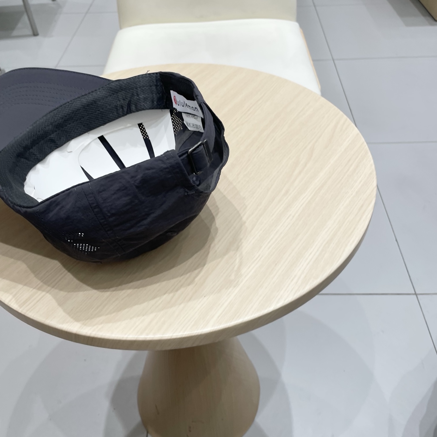  爆款🔥Alo新款棒球帽
定制超薄纯棉面料，简约时尚更透气，超火爆
现货秒发