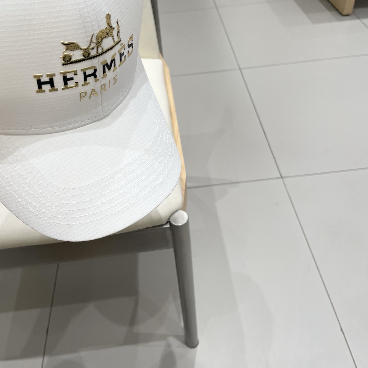 爱马仕 新款棒球帽，新款鸭舌帽，男女通用，头围57cm