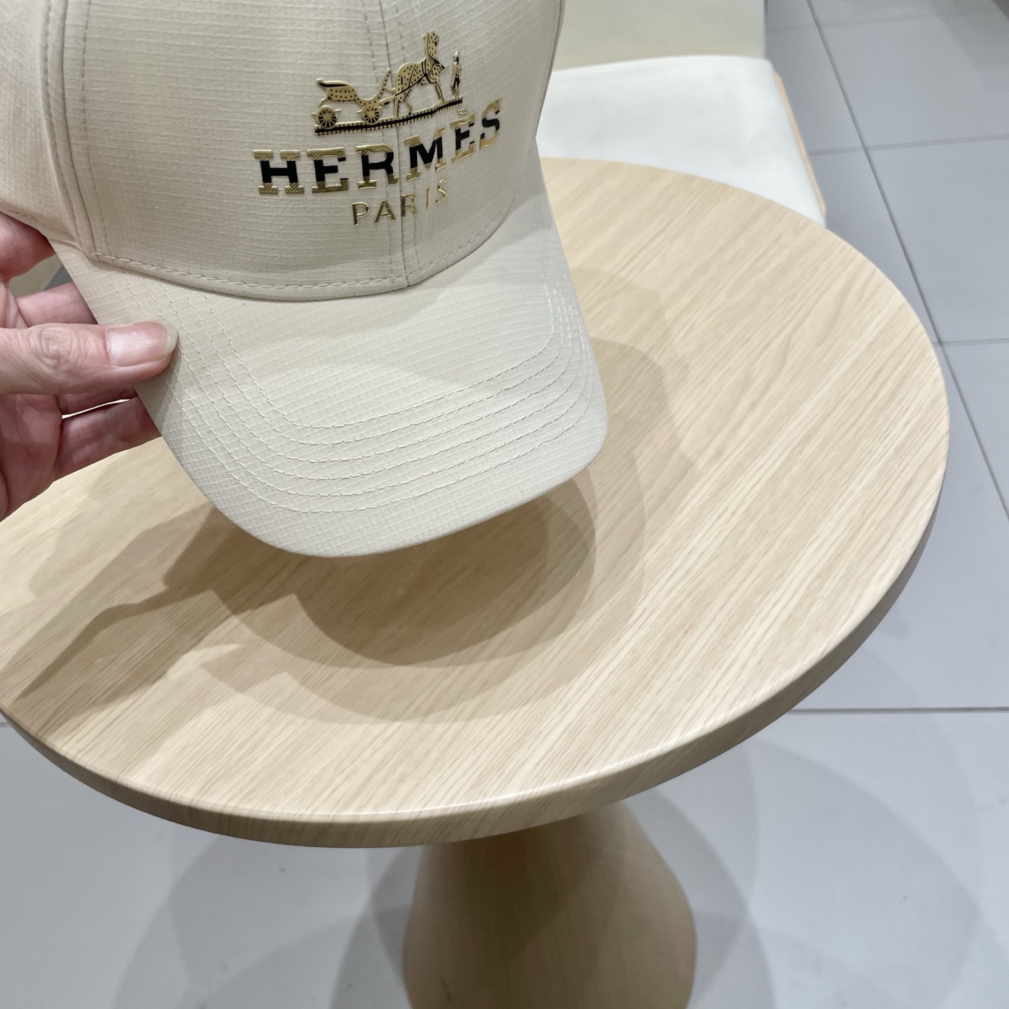 爱马仕 新款棒球帽，新款鸭舌帽，男女通用，头围57cm