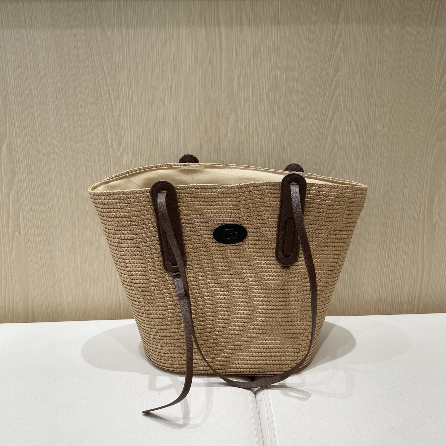 NO:226148,Gucci Gucci Seaside Resort Beach Bag Women's 2025 New Summer Braided Shoulder Bag Large Capacity Underarm Straw Braided Bucket Bag Size 40X 23X 30cm Hat Straw Hat Fisherman's Hats Baseball Hats, Hats, Gucci, espadrilles, espadrilles, shoulder bags, hats19860909Gucci古奇海边度假沙滩包包女2025新款夏季编织单肩包大容量腋下草编水桶包尺寸40X 23X 30cm帽子草帽渔夫帽棒球帽,帽子,gucci,espadrilles,espadrilles,shoulder bags,hats,hat