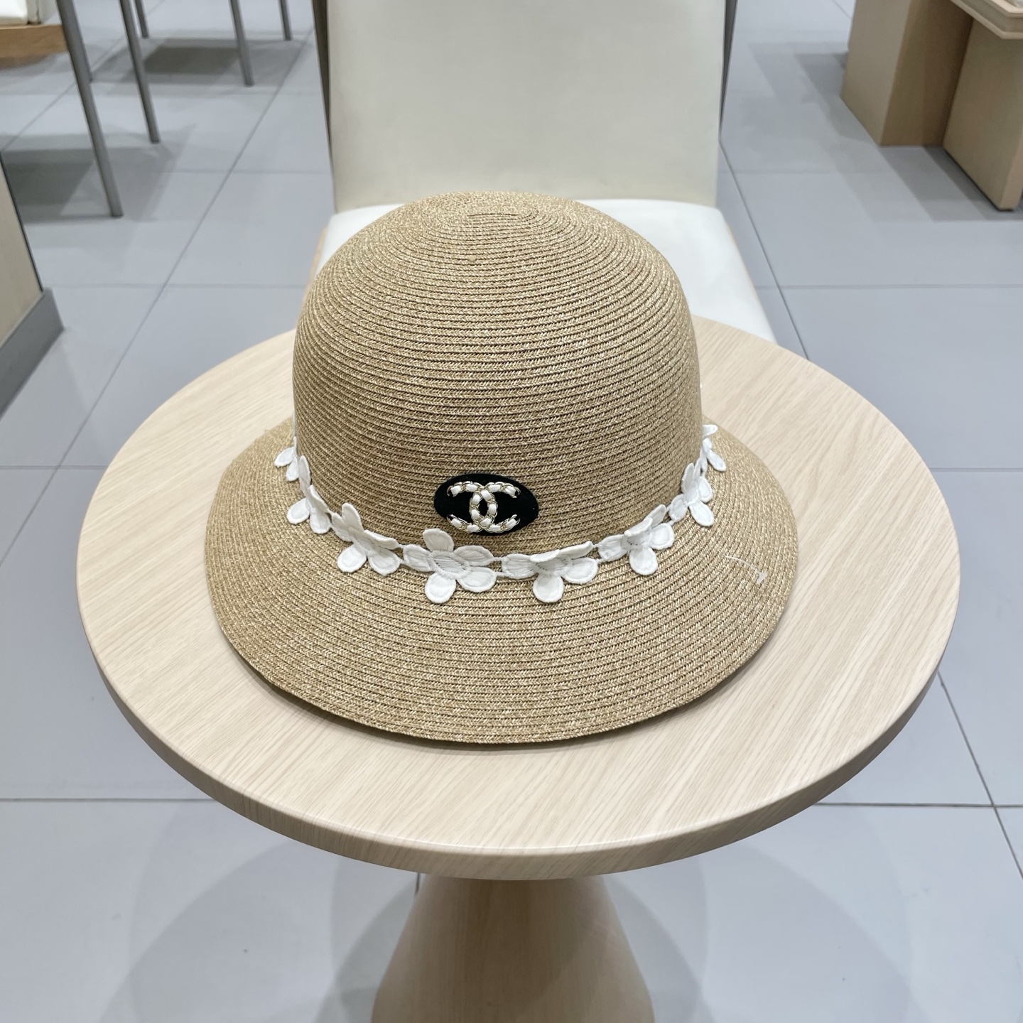 Chanel香奈儿夏季特细草编蝴蝶结圆顶礼帽女飘带小清新韩版版百搭防晒太阳帽潮