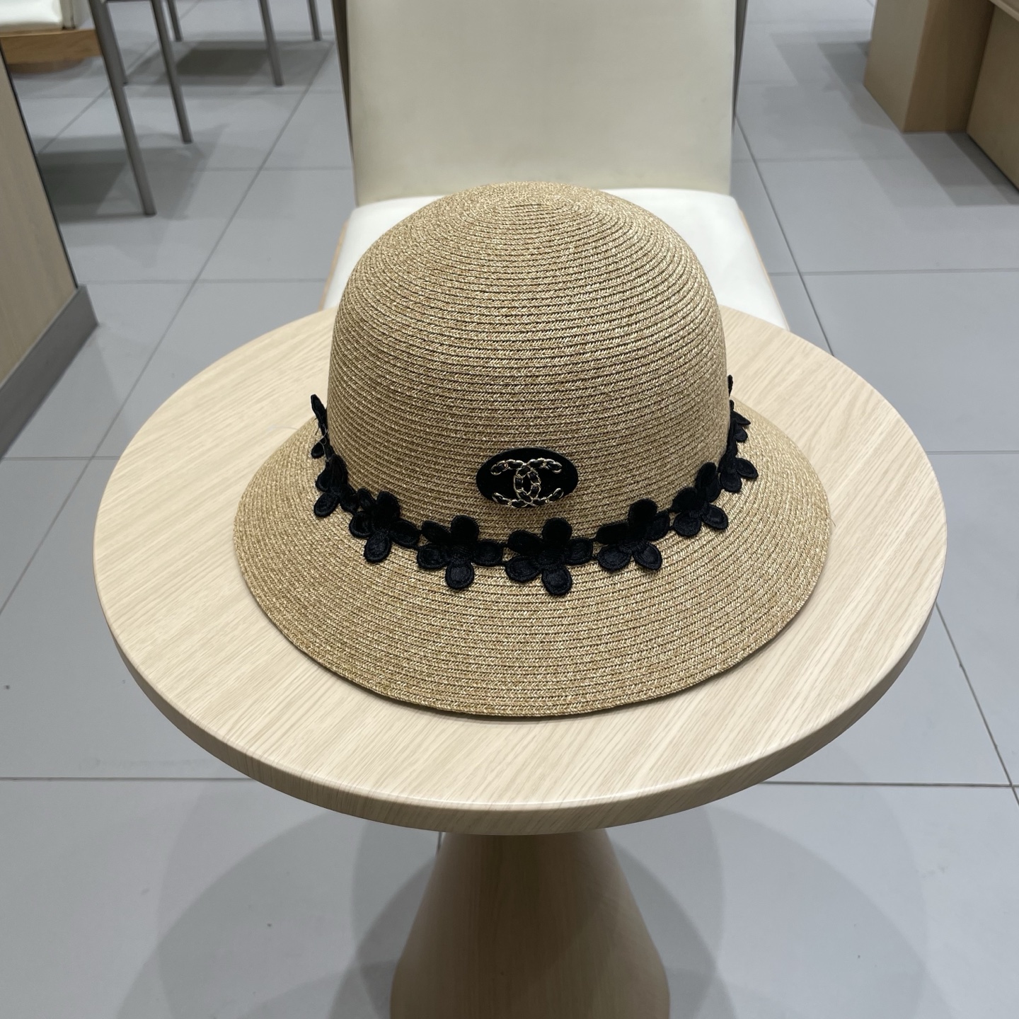 NO:226173,Chanel Chanel summer special straw woven bow dome hat women streamer fresh Korean version versatile sun hat trendy hat straw hat fisherman hat baseball hat, hat, chanel, chanel, espadrilles, espadrilles, hats19860909Chanel香奈儿夏季特细草编蝴蝶结圆顶礼帽女飘带小清新韩版版百搭防晒太阳帽潮帽子草帽渔夫帽棒球帽,帽子,chanel,chanel,espadrilles,espadrilles,hats,hat