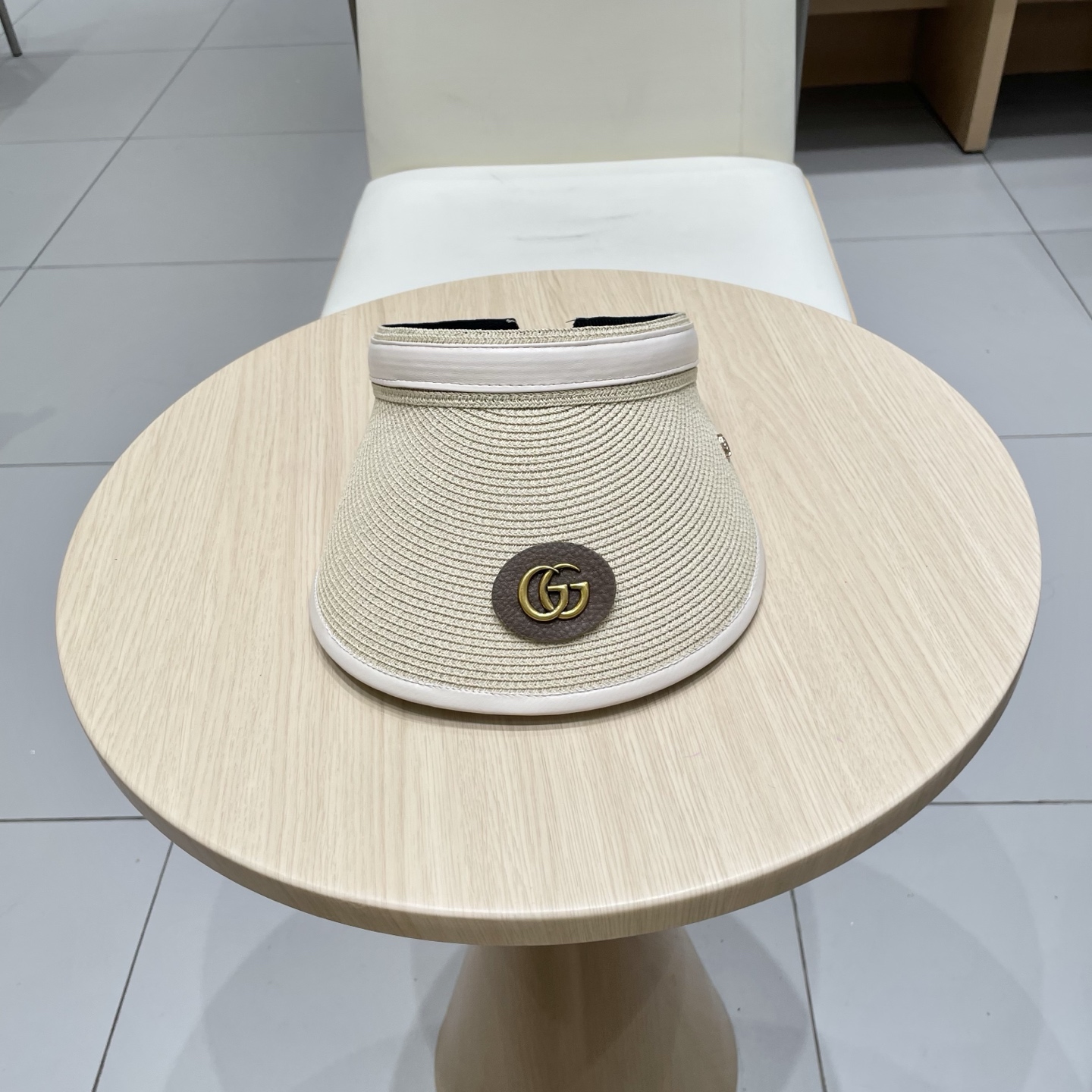  gucci古奇2025新款发箍式网红太阳帽皮边遮阳防紫外线空顶帽子沙滩防晒草帽