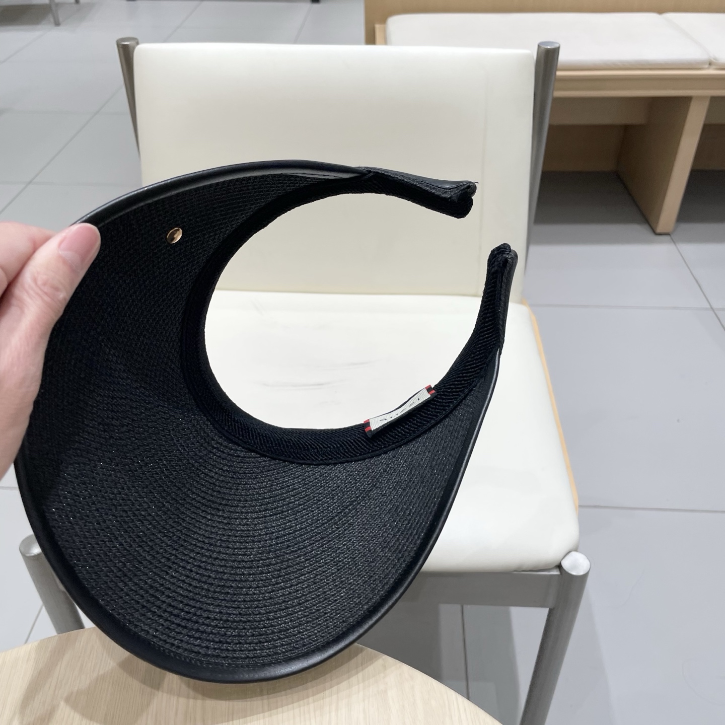  gucci古奇2025新款发箍式网红太阳帽皮边遮阳防紫外线空顶帽子沙滩防晒草帽
