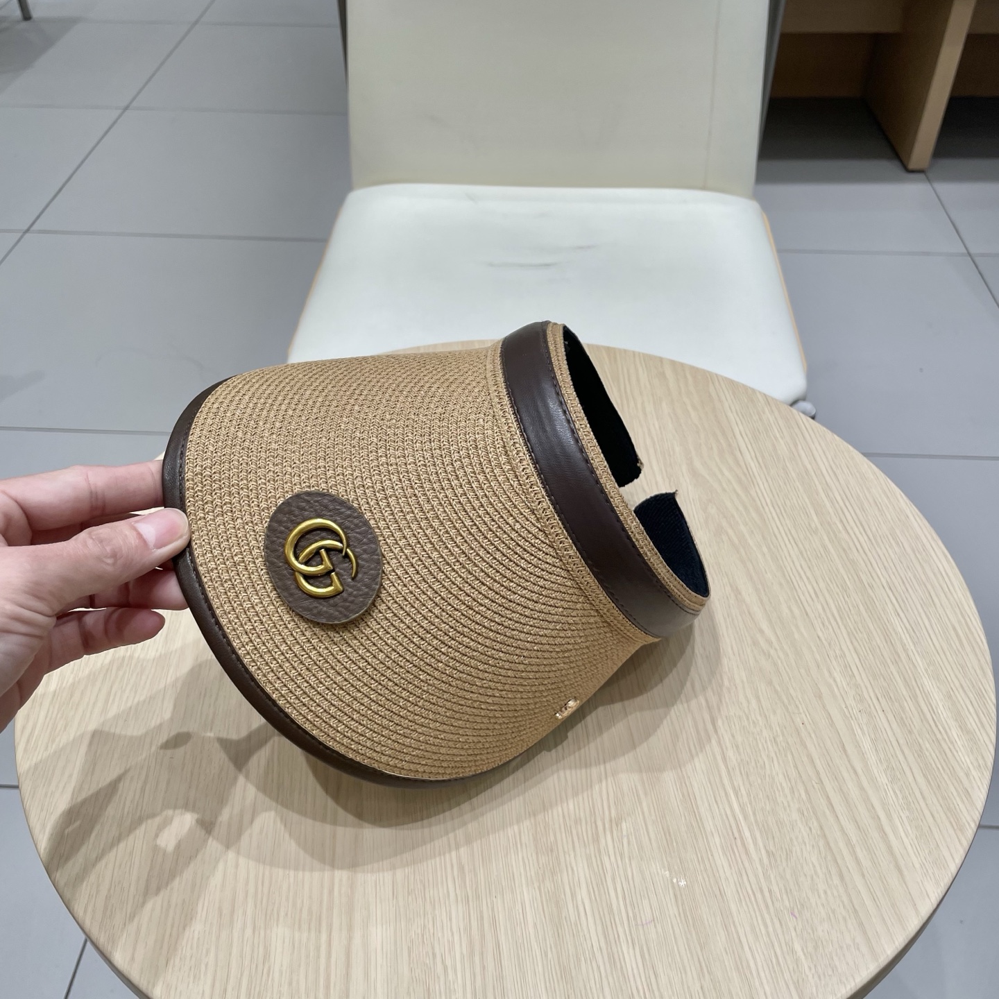  gucci古奇2025新款发箍式网红太阳帽皮边遮阳防紫外线空顶帽子沙滩防晒草帽
