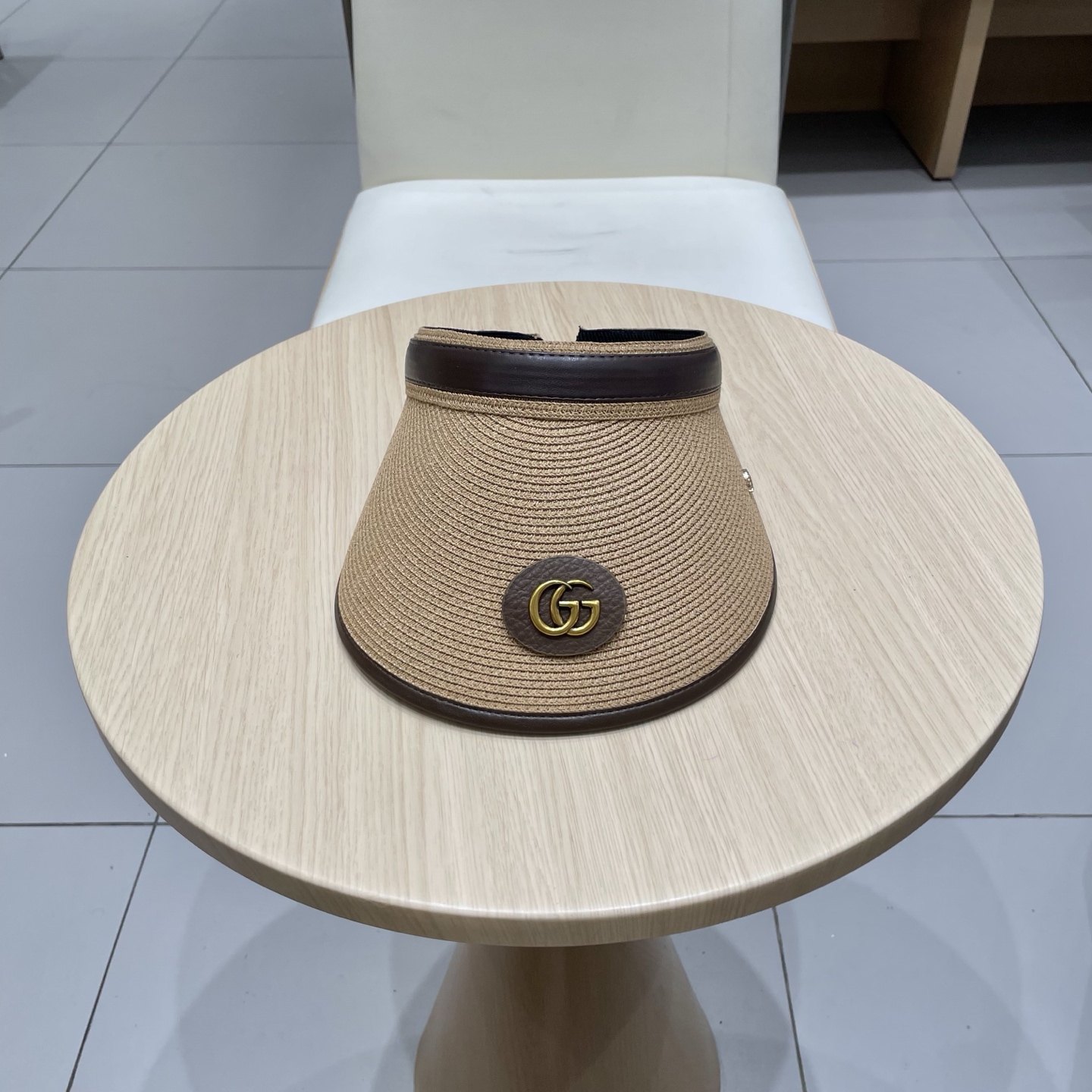  gucci古奇2025新款发箍式网红太阳帽皮边遮阳防紫外线空顶帽子沙滩防晒草帽