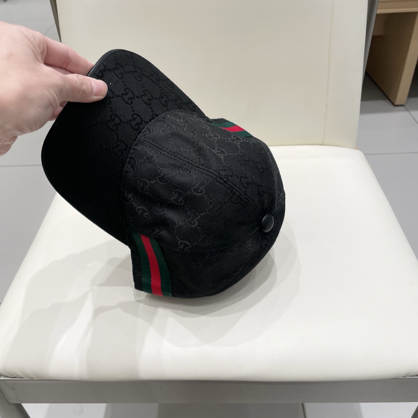 万年经典款新色出，Gucci(古奇)经典原单棒球帽😍😍专柜1:1开模订制，最高版本，原版帆布料+头层牛皮