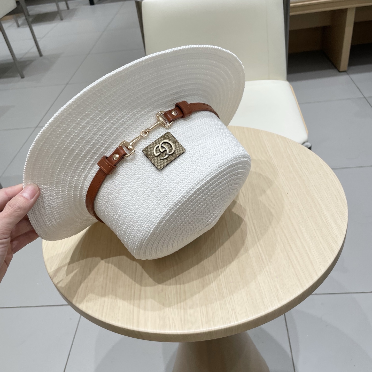     Gucci古奇2025新款草帽，名媛风遮阳帽，，旅游出街必备