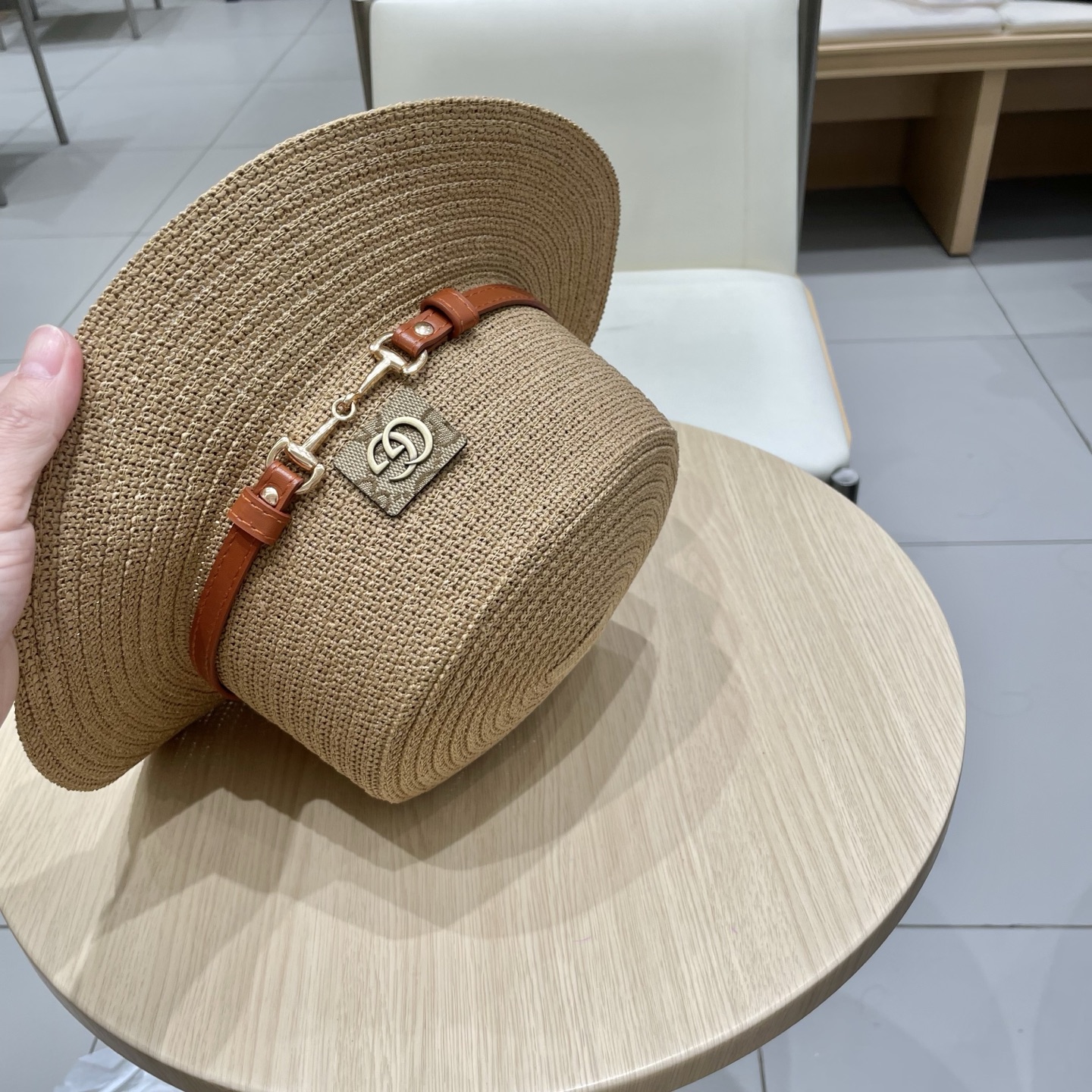     Gucci古奇2025新款草帽，名媛风遮阳帽，，旅游出街必备