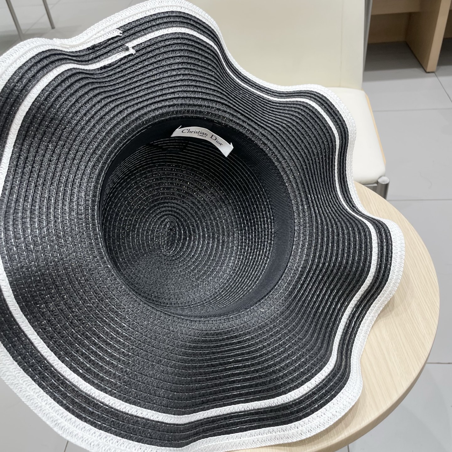  Dior迪奥新款波浪边礼帽，遮阳草帽，头围57cm