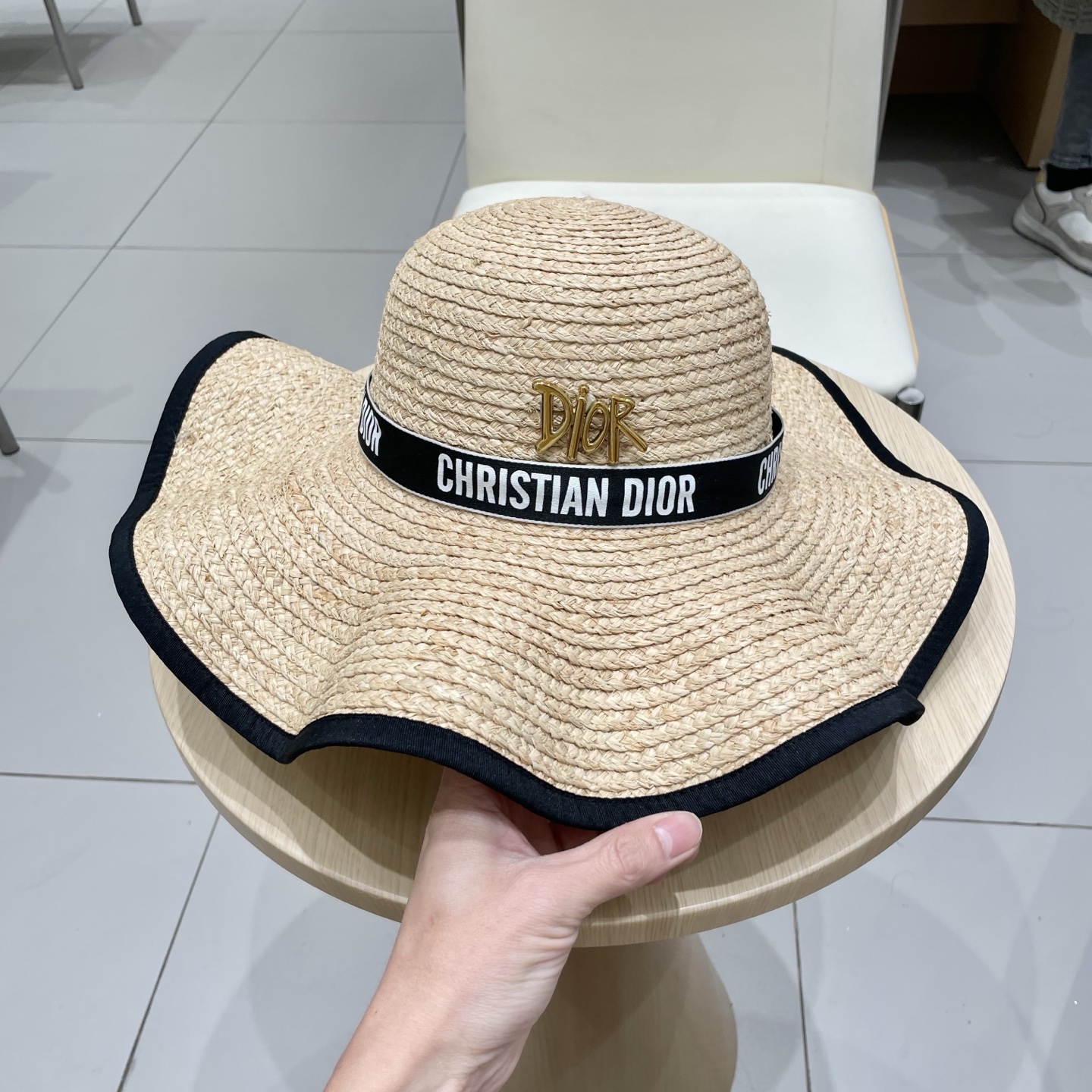 Dior迪奥圆顶草帽，拉菲草帽，头围57cm