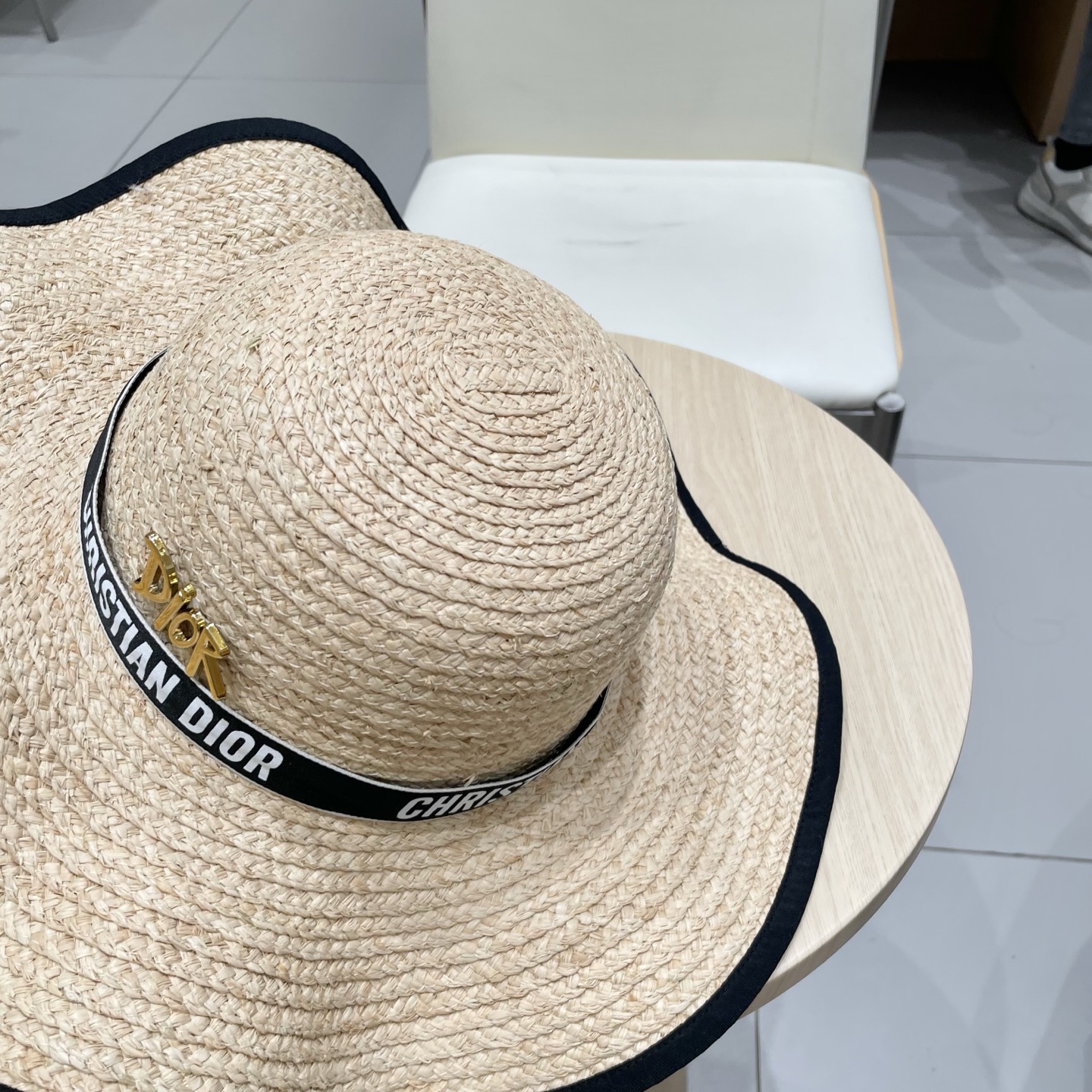 Dior迪奥圆顶草帽，拉菲草帽，头围57cm