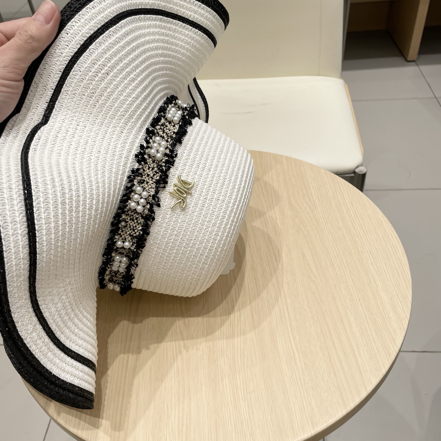 迪奥dior草帽，波浪边遮阳帽，头围57cm