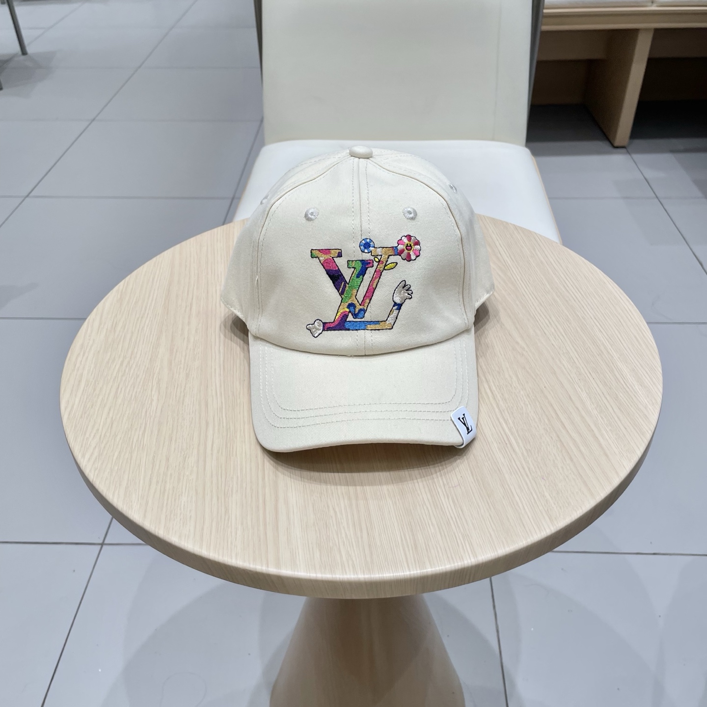 NO:350664,Louis Vuitton denim baseball cap Louis Vuitton 2025 new LV baseball cap, heavy industry creates high-end and atmospheric, versatile and universal for both men and women!  Run volume!  hat straw hat fisherman hat baseball hat, hat, louis vuitton, louis vuitton, louis vuitton, espadrilles, hats路易威登牛仔棒球帽 LouisVuitton2025新款LV棒球帽,重工打造高端大气,百搭款男女通用！跑量！帽子草帽渔夫帽棒球帽,帽子,louis vuitton,louis vuitton,louis vuitton,espadrilles,hats,hat
