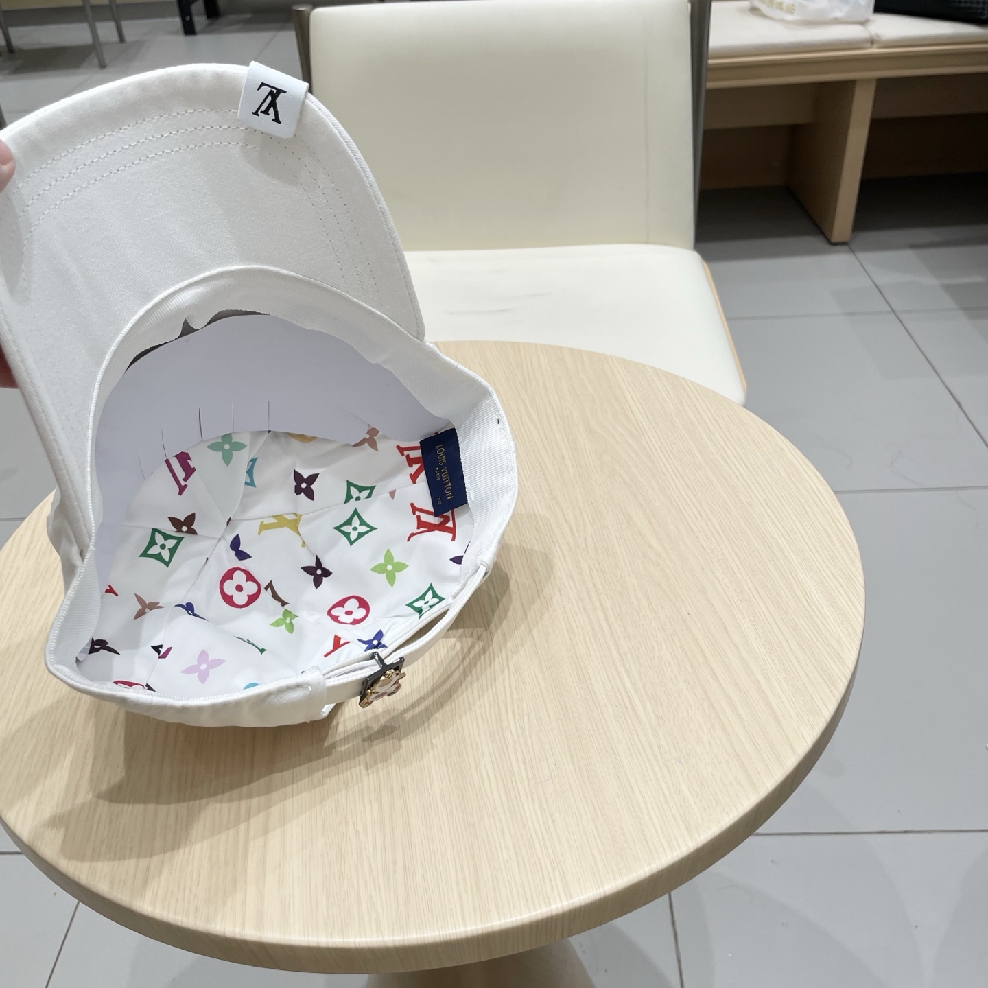 🧢路易威登牛仔棒球帽 LouisVuitton😍2025新款LV棒球帽，重工打造♥️高端大气，百搭款🤗男